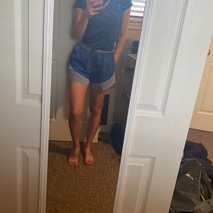 Womens lululemon shorts evergreen